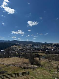 Батьківська хатина - 0