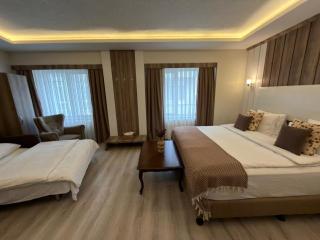 Line Suite Hotel - 7