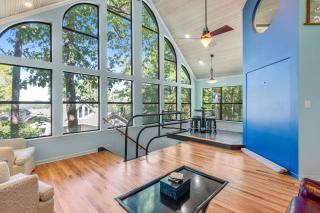 Modern Treehouse Views, Comfort & Attractions - 9