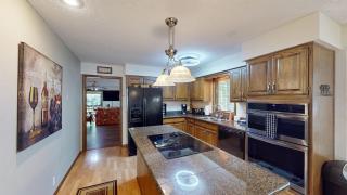Lakeside Bliss Golf, Lakefront, Deck, Pets OK - 8