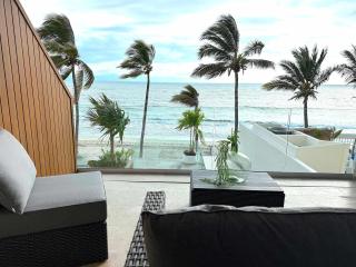 Luxury by the sea unmatched comfort - 9