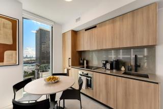 501 First Miami 2BR I 2BA Corner Ocean View #2912 - 7