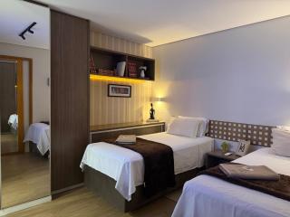 Crystal Place Premium Suíte - Luxo e Localização - 0