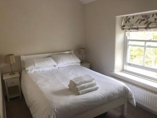 2, The Lodge, Tideswell - 5