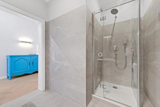 Kaiser Apartments - 5