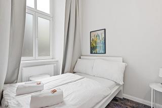 Kaiser Apartments - 8