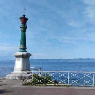 The Sumptuous Balconies of the Lake - 8