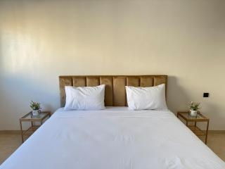 Stylish apartment - mesmerizing view - 3
