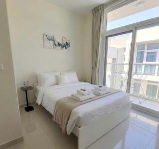 Spacious 3-Bedroom Villa in DAMAC Hills 2 - 7