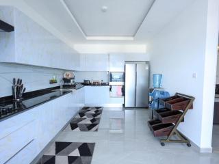 OceanView Premium Apartment for Absolute Relaxation By Azurea Grand Luxury Residences - 4