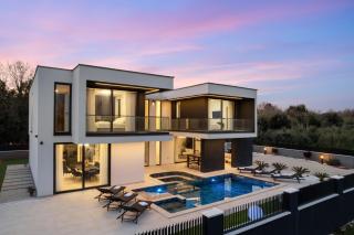Luxury Villa Asper by Istrabook - 9