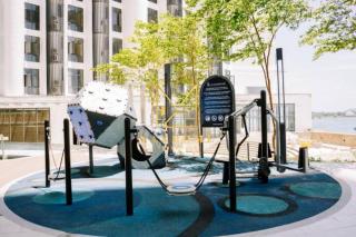 Maxhome Cozy at The Shore Kota Kinabalu - 5