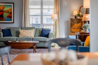 Relaxing 3 bedroom Home Away Stay - 7