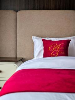 Skypark One Residency - Luxury Two bed Apartment - Private Parking - 9