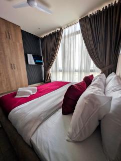 Skypark One Residency - Luxury Two bed Apartment - Private Parking - 0