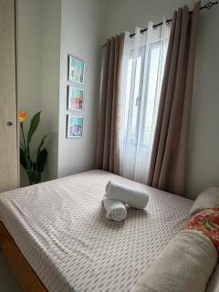 Peachys Place at Hill Residences - 1