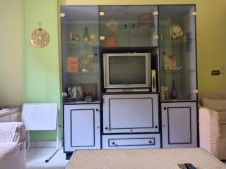 Comfortable 3-Bed Room with Workspace & AC - El Cairo - 8