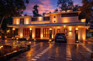 PATHIRAMANAL Service Villas - 1