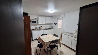 Comfortable and cozy house in a residential neighborhood - 4