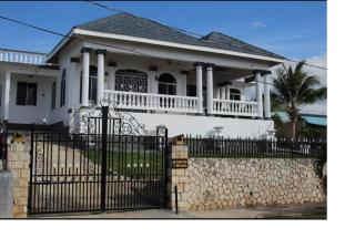 Paradise Palms Jamaica Vacation Rental - 0