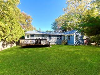 Blueberry Basecamp 98ft to Acadia! Hike from Home, AC, Deck, Near Bar Harbor - 9