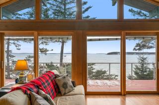 Reed Shore Cottage Oceanfront, Sunset View, Private Shore Stairs, Harbor Watch - 0