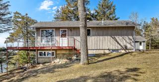 Reed Shore Cottage Oceanfront, Sunset View, Private Shore Stairs, Harbor Watch - 2