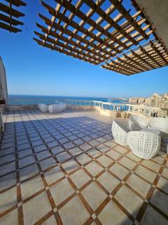 Villas with direct sea views and apartments with partial sea views in Miami, Alexandria, Al Safwa Tower, - 4