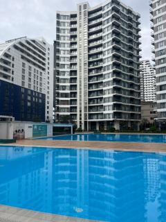 Studio in White Sails - 6