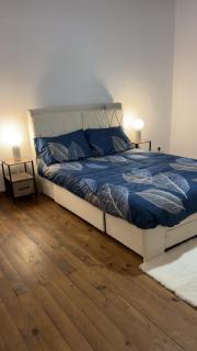 Maison de village avec grandes chambres et cuisine - 4