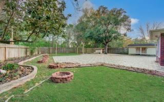 Family-Friendly 4BR Big Yard & spacious Patio - 5