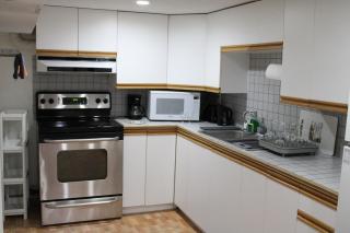 Private Basement in Toronto Separate Entrance - 5