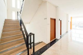 Urbanview Hotel Gracia Metro Lampung - 9