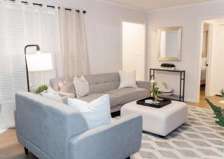 Cozy Home near airport - 9