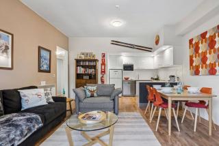 Lantern 07 - Balcony - 7