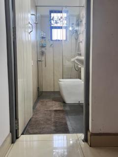 Airport home stay - 6