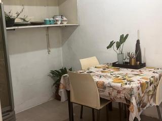 Airport home stay - 9