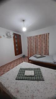 Lucky Star View Inn - 8