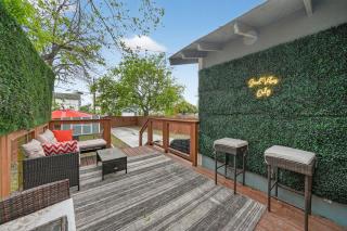 Minutes from Alamodome, RiverWalk, Pearl and HBGCC - 5
