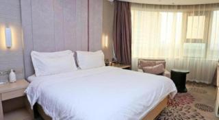 Lavande Hotel Jinan Quancheng Road Baotu Spring Branch - 2