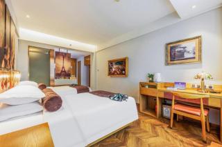 James Joyce Coffetel·Renmin University Metro Station - 2