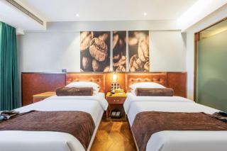 James Joyce Coffetel·Renmin University Metro Station - 1