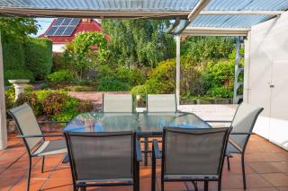 Queen St Cottage Family Retreat in Sandy Bay - 9