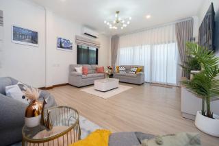 5BR houes in Patong 15 mins walk Beach by MP property - 0