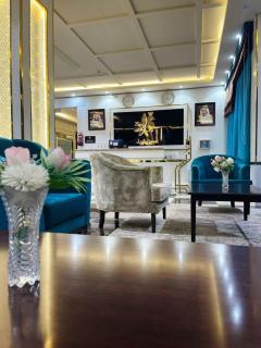 Cecilion Everest International - 2