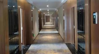 Green Tree Inn Zhenjiang Jiepai Town - 2