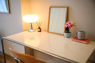 The Golden Glow Studio Private Self-Check In Center District 10 - 3