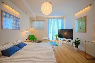 The Golden Glow Studio Private Self-Check In Center District 10 - 0