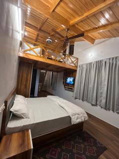 The hills and hush - 8