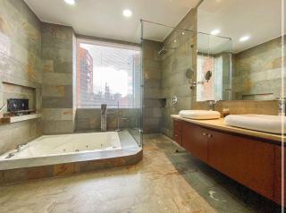 Virrey Luxury Condo 2BR & Jacuzzi - 7